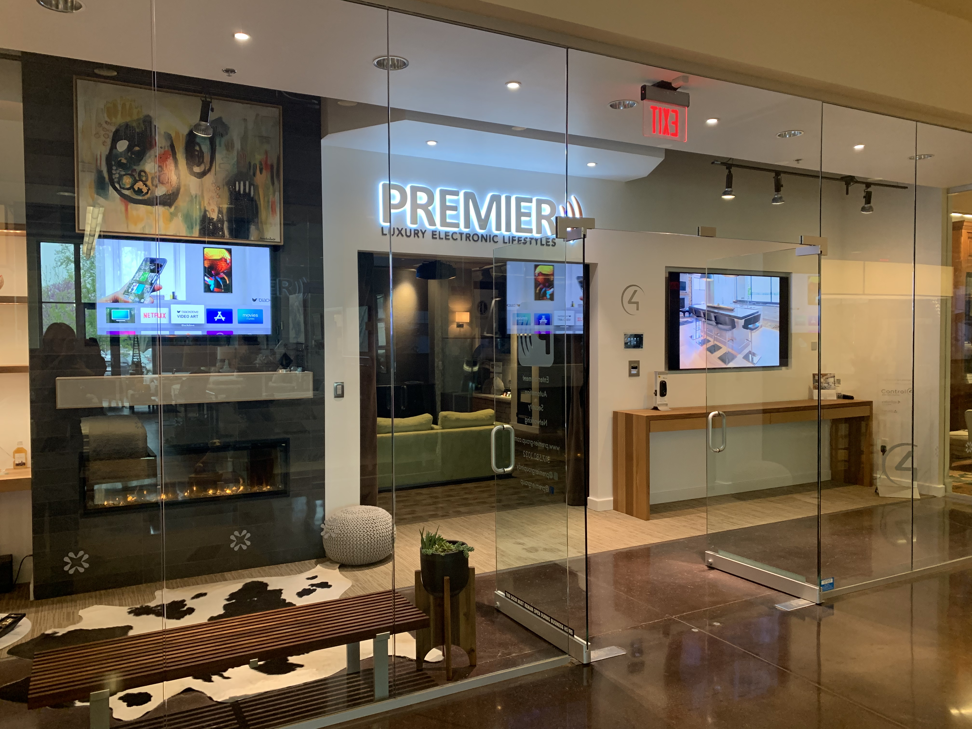 Showroom Spotlight: A Lights Out Location in Indianapolis: certified showroom, home-smart-home, intercom-anywhere, lighting control, showroom, smart-home-stories, smart-home-trends, 